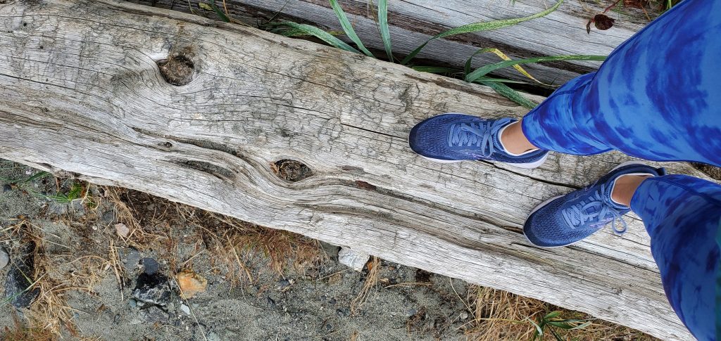 Grounding mindfulness exercises.